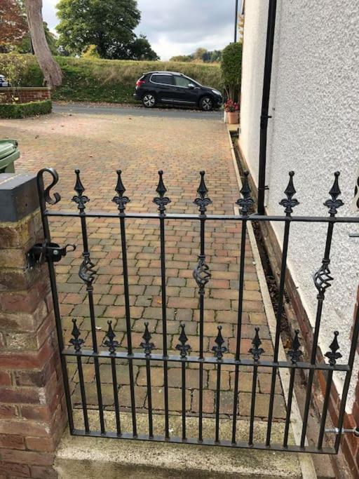 Hideaway Between Coast And Moors In A Beautiful Village Apartment Sleights Eksteriør bilde