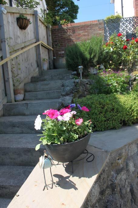 Hideaway Between Coast And Moors In A Beautiful Village Apartment Sleights Eksteriør bilde