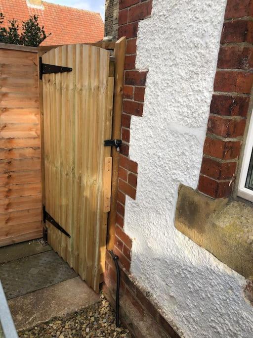 Hideaway Between Coast And Moors In A Beautiful Village Apartment Sleights Eksteriør bilde